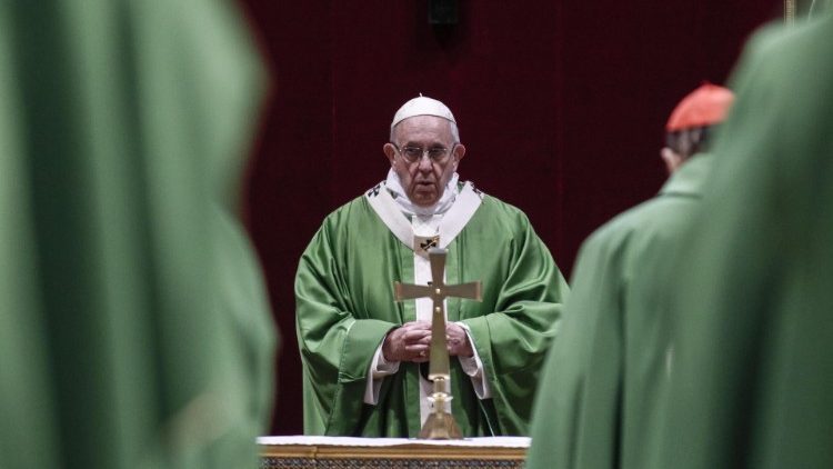 Pape François : face au mystère du mal, défendre les petits contre les « loups voraces »