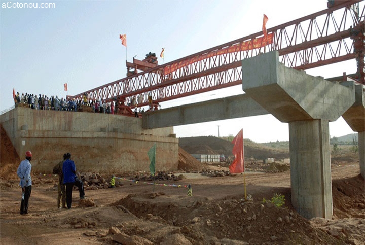 Quand le prêtre est bâtisseur de pont