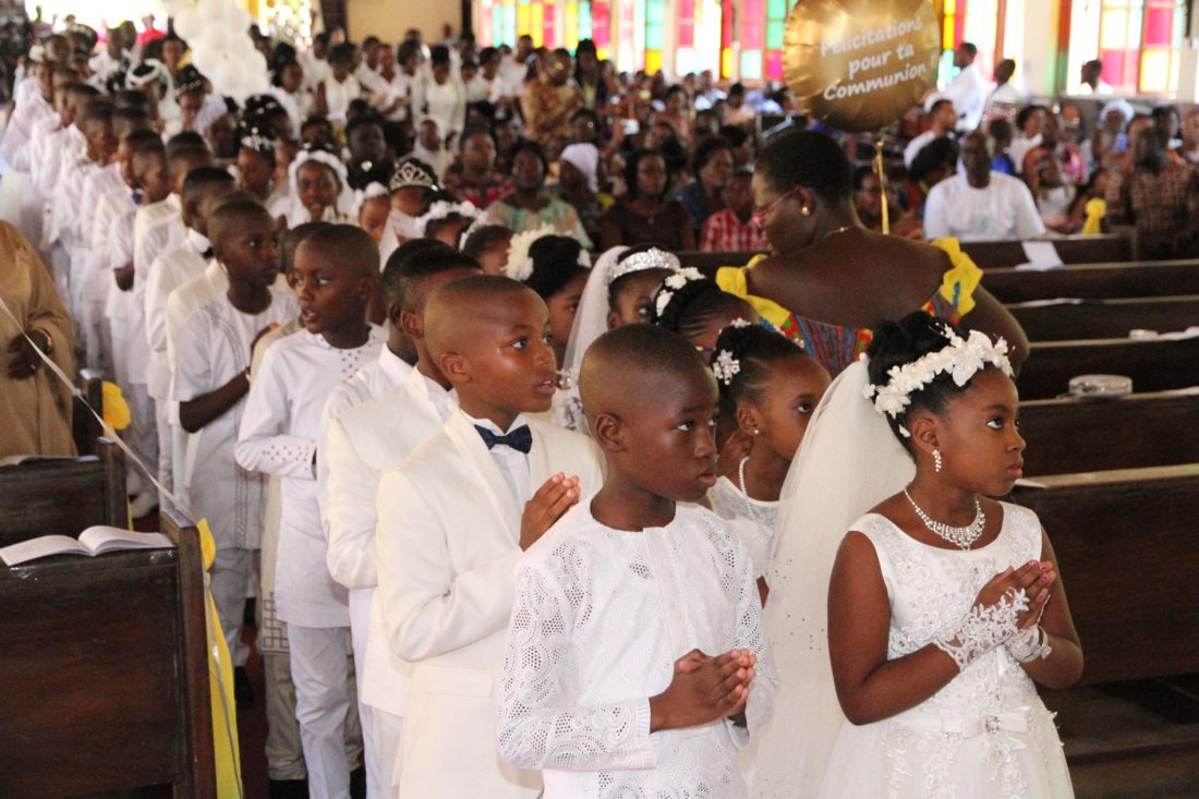 Communions et Confirmations dans le Diocèse de THIÈS : Monseigneur André GUÈYE publie un Communiqué…